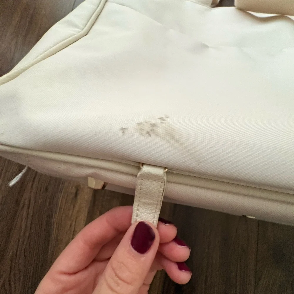 Béis The Easy to West Tote in Beige - Picture 3 of 10